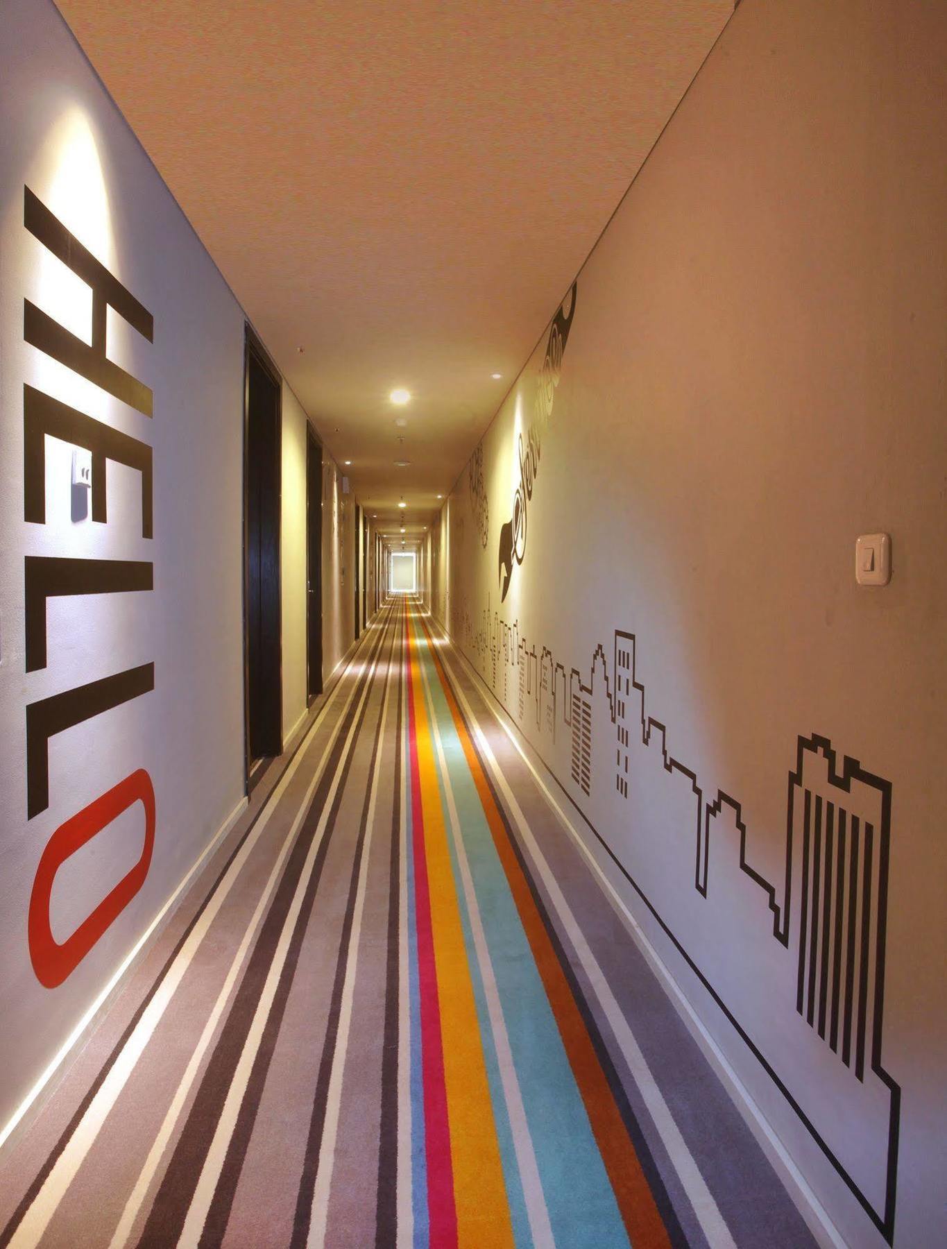 Cabin Hotel Jacarta Exterior foto